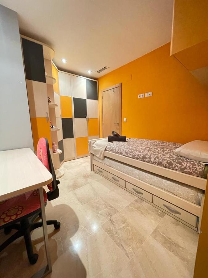 Penthouse In Elche Apartamento Exterior foto
